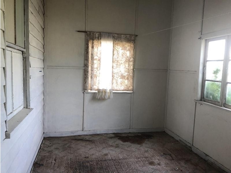 25 Wood Street, Chinchilla QLD 4413