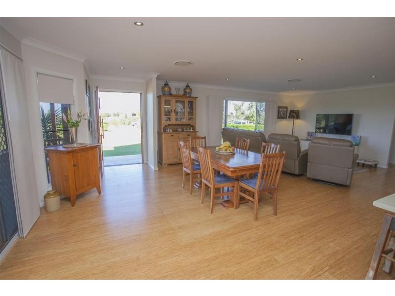 30 Ainsworth Street, Chinchilla QLD 4413