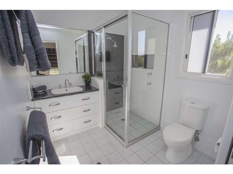 30 Ainsworth Street, Chinchilla QLD 4413