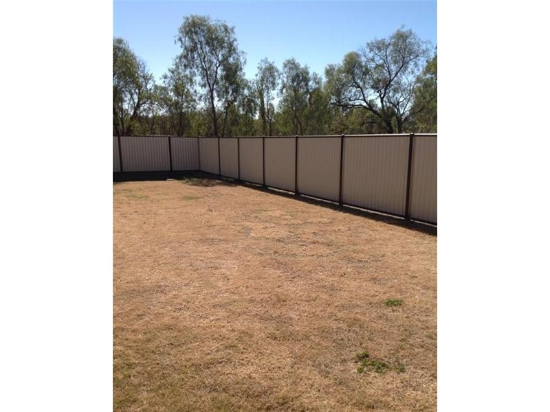 19 Campbell Street, Chinchilla QLD 4413