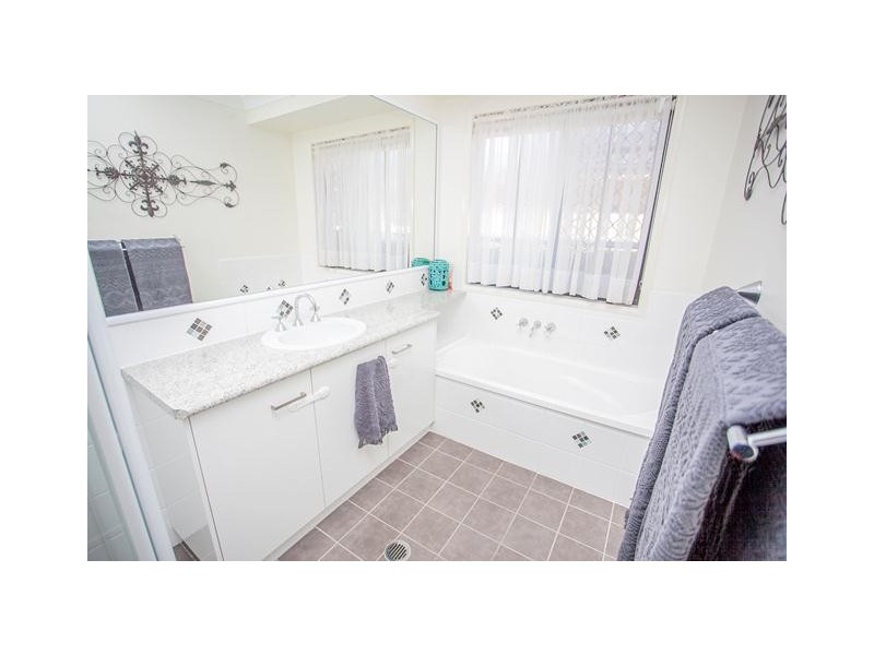 54 Wambo Street, Chinchilla QLD 4413