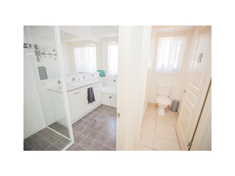 54 Wambo Street, Chinchilla QLD 4413