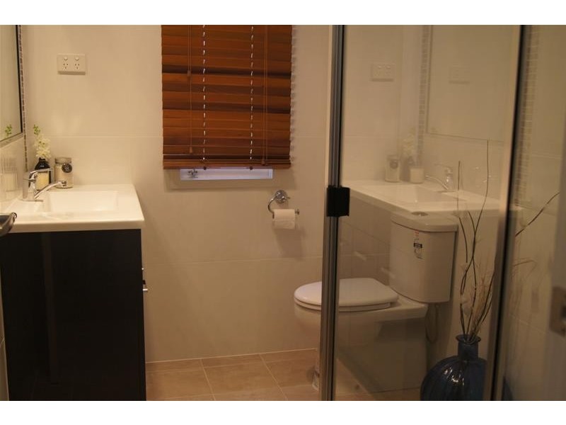 9 Barber Street, Chinchilla QLD 4413