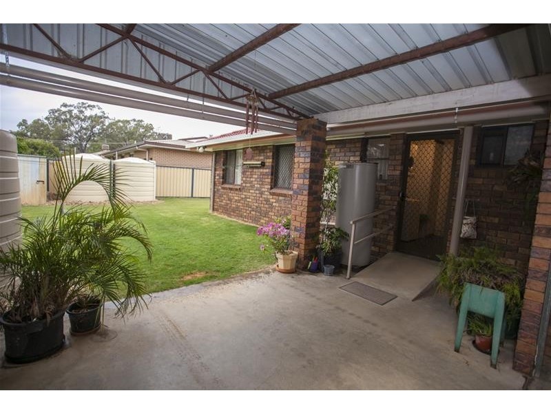 49 Mackie Street, Chinchilla QLD 4413