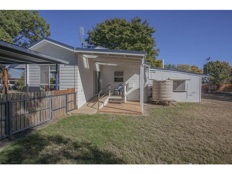 1A Covington Street, Chinchilla QLD 4413