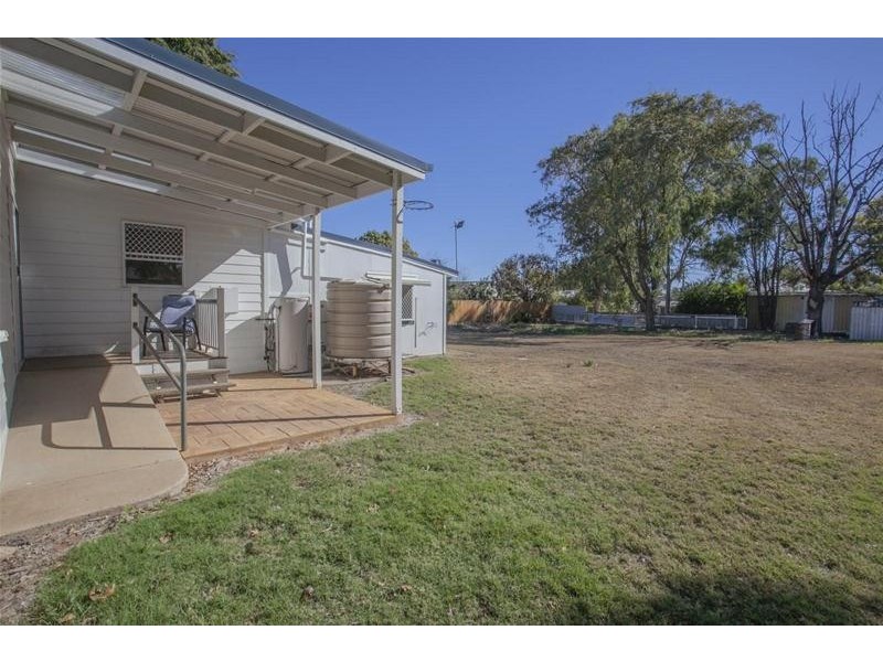 1A Covington Street, Chinchilla QLD 4413