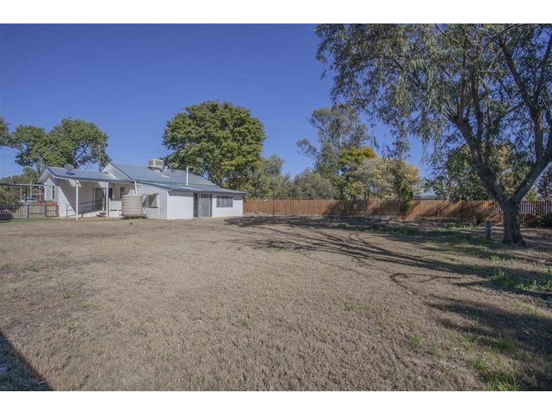 1A Covington Street, Chinchilla QLD 4413