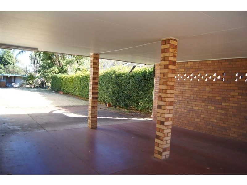 4 Wheeler Street, Chinchilla QLD 4413