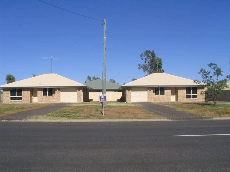 2/111 Zeller Street, Chinchilla QLD 4413