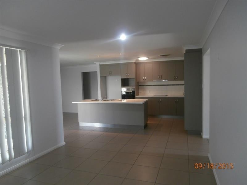 9 Sommerfeld Crescent, Chinchilla QLD 4413