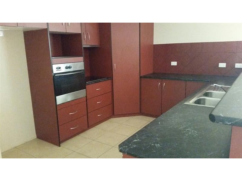 4 Keating Street, Chinchilla QLD 4413