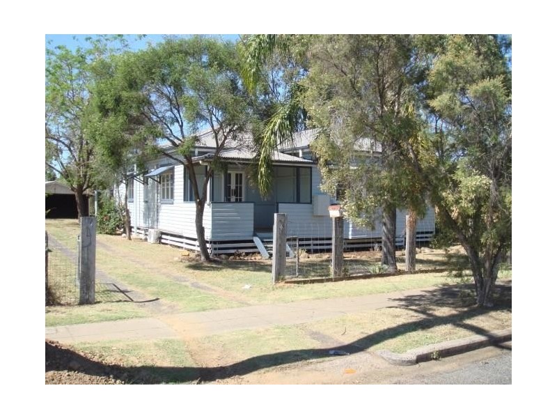 91 Middle Street, Chinchilla QLD 4413