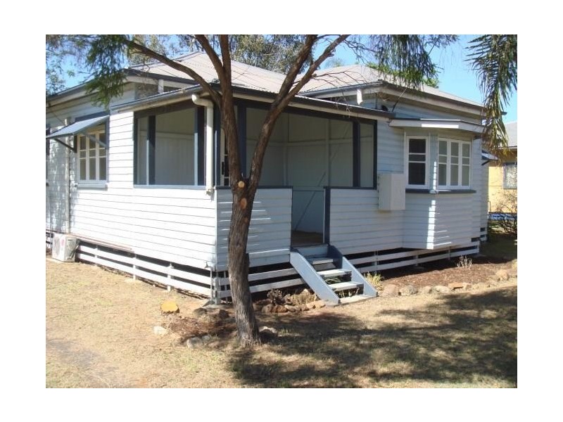 91 Middle Street, Chinchilla QLD 4413