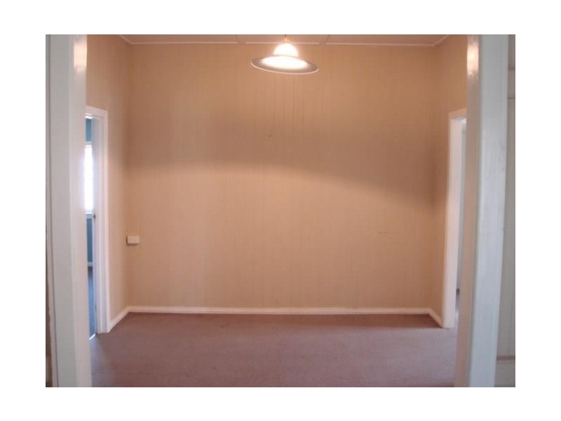 91 Middle Street, Chinchilla QLD 4413