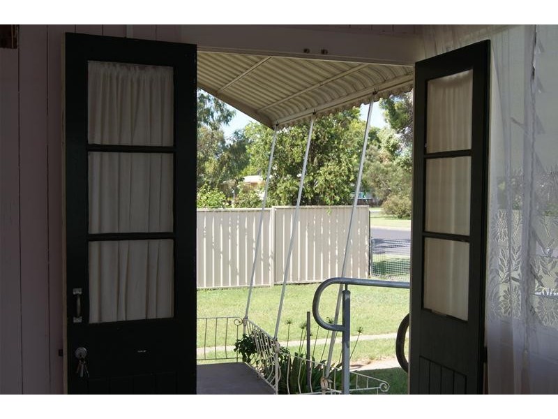 77 Wambo Street, Chinchilla QLD 4413