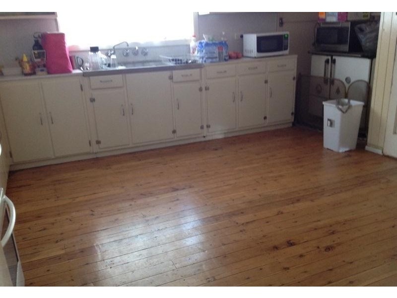 77 Wambo Street, Chinchilla QLD 4413