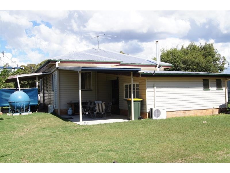 77 Wambo Street, Chinchilla QLD 4413