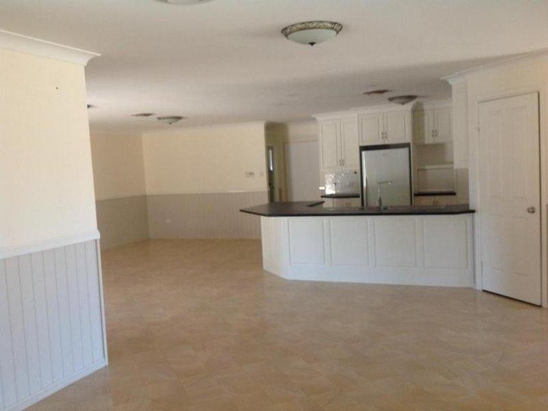 16 Wilkinson Street, Chinchilla QLD 4413