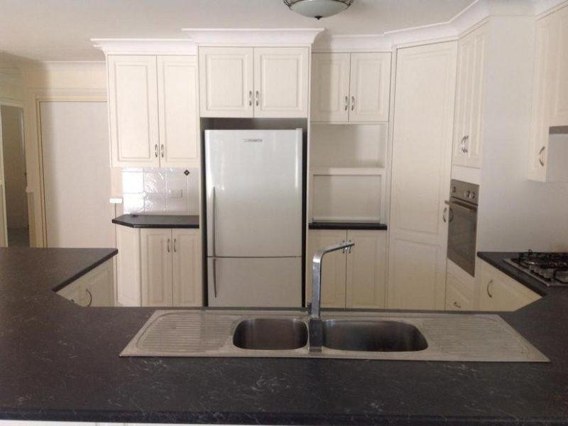 16 Wilkinson Street, Chinchilla QLD 4413