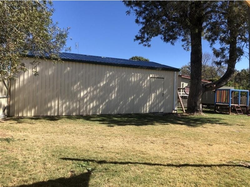 6 Bell Street, Chinchilla QLD 4413