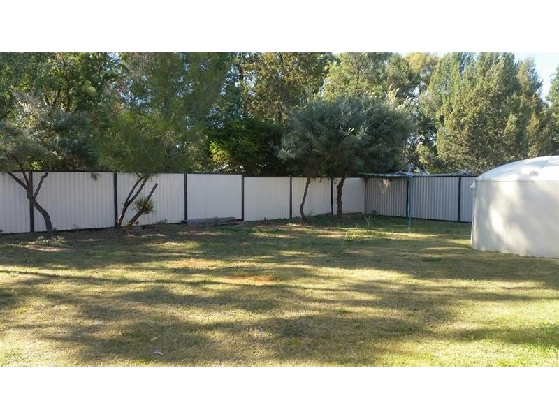 17 Skewis Street, Chinchilla QLD 4413