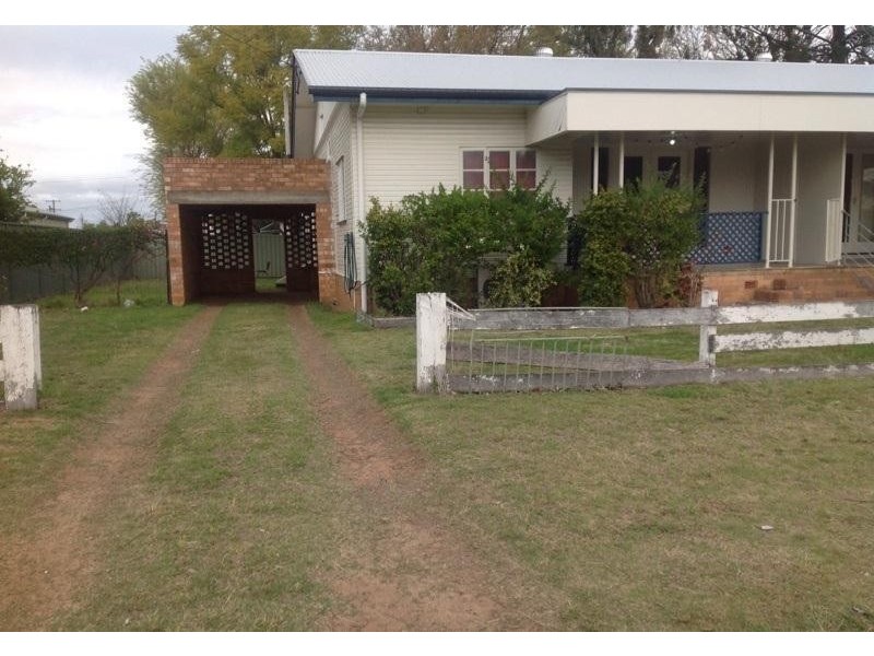 1/8 Church Street, Chinchilla QLD 4413 First National Real Estate