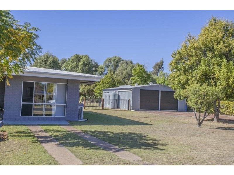 37 Atkins Street, Chinchilla QLD 4413