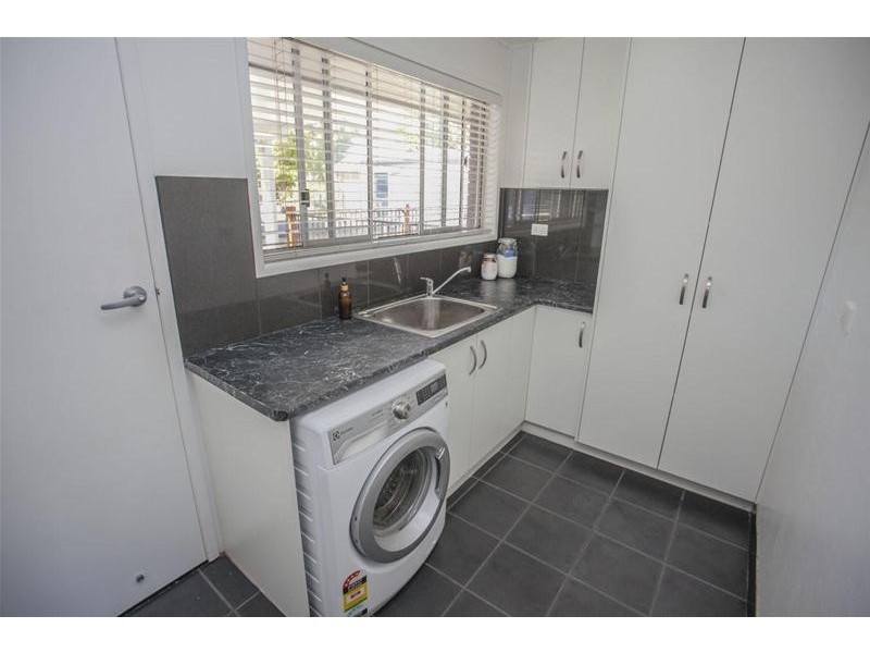 37 Atkins Street, Chinchilla QLD 4413