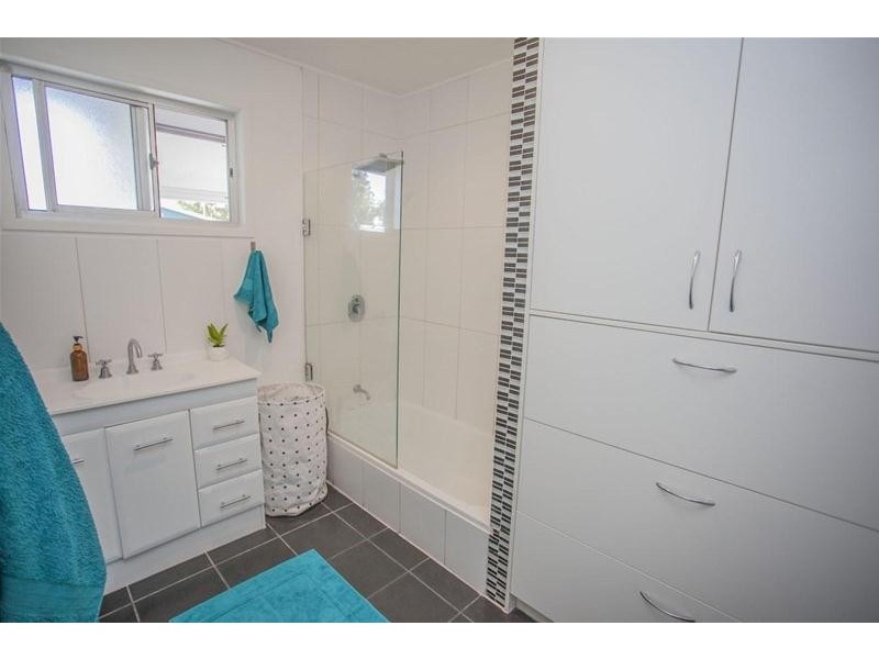 37 Atkins Street, Chinchilla QLD 4413