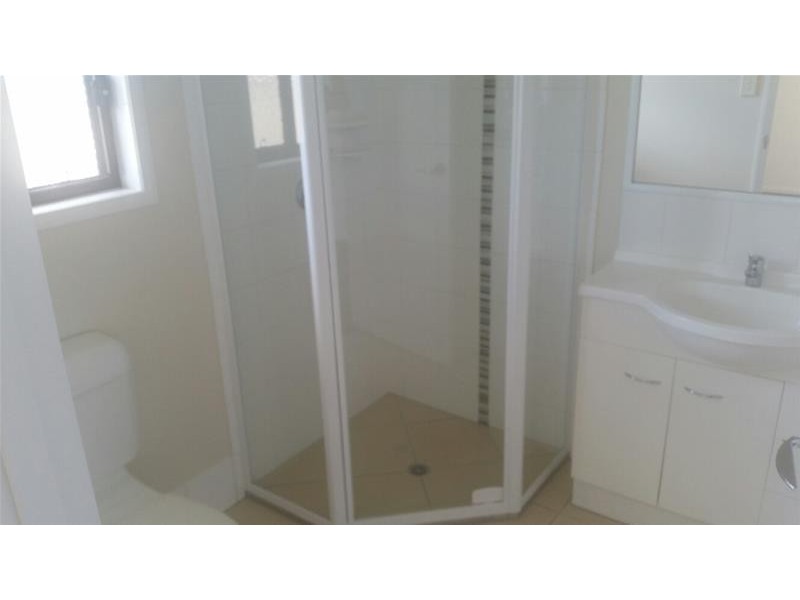 1 Barnsley Street, Chinchilla QLD 4413