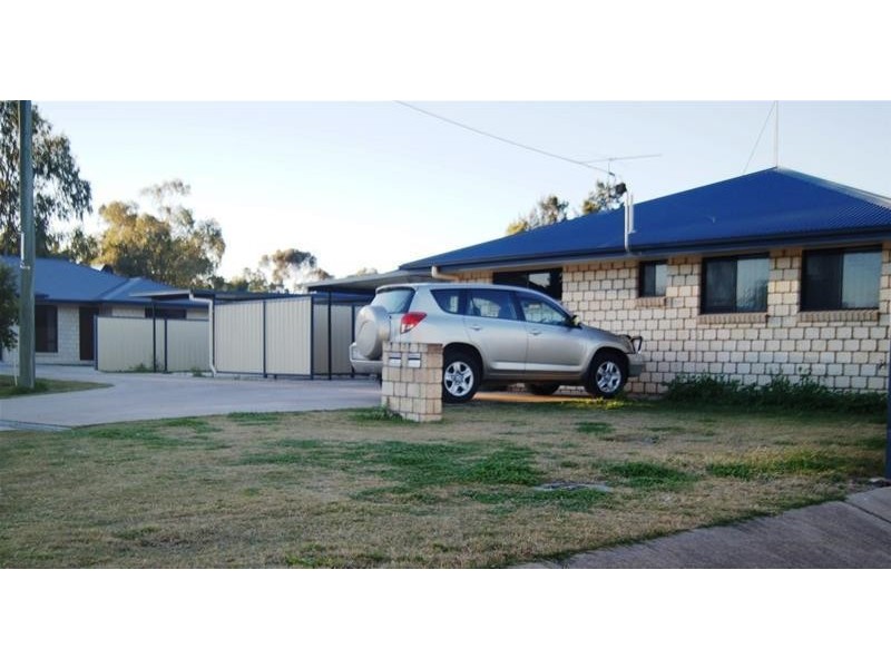 1, 2 and 3/7 Harrington Court, Chinchilla QLD 4413