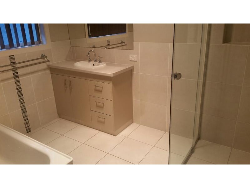 17 Skewis Street, Chinchilla QLD 4413