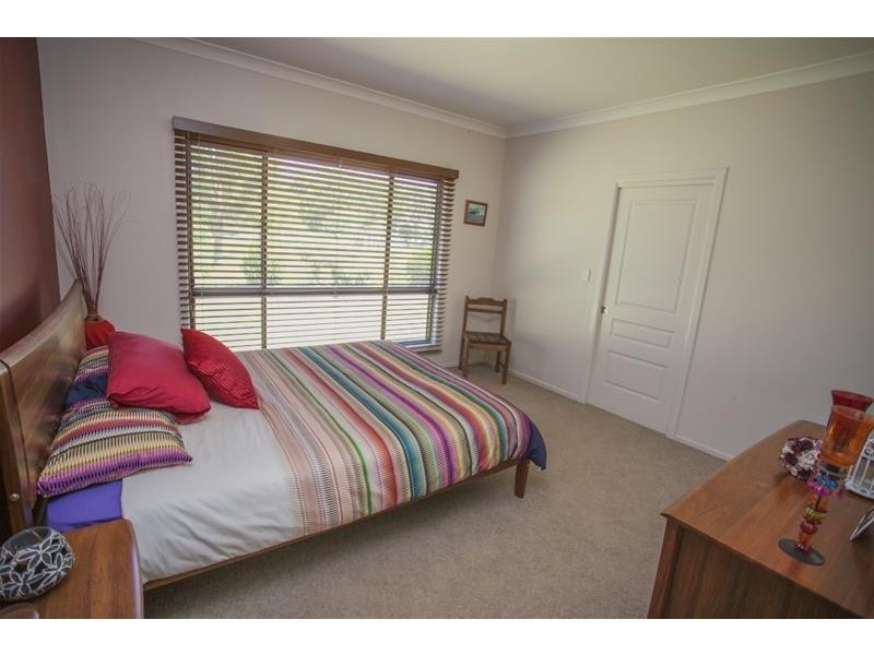 32 Oak Street, Chinchilla QLD 4413