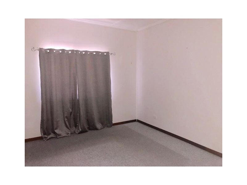 15 Bell Street, Chinchilla QLD 4413