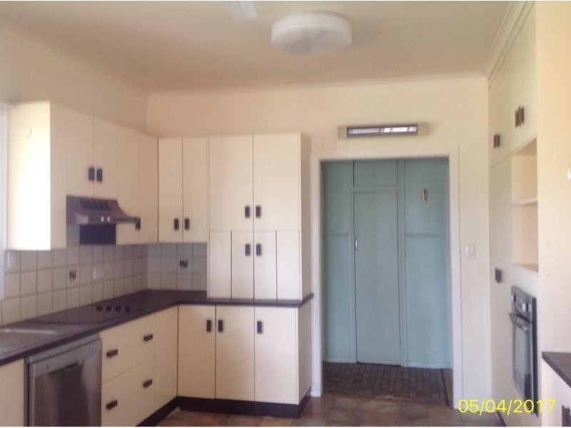 818 Butts Road, Chinchilla QLD 4413