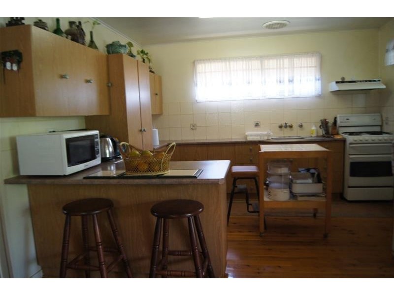 33 Claydon Street, Chinchilla QLD 4413