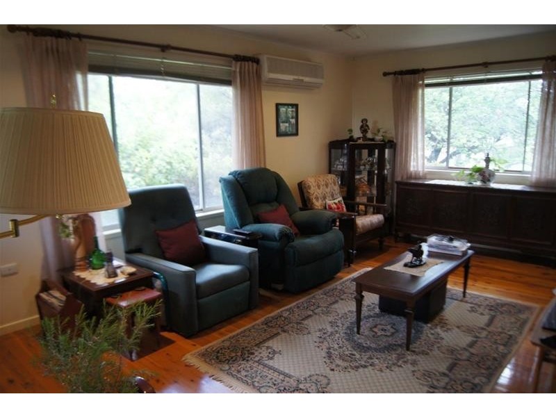 33 Claydon Street, Chinchilla QLD 4413