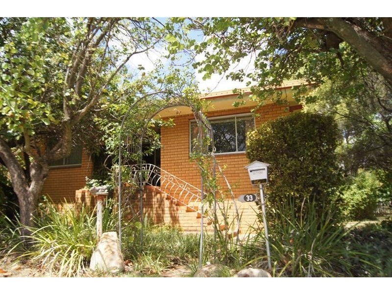 33 Claydon Street, Chinchilla QLD 4413