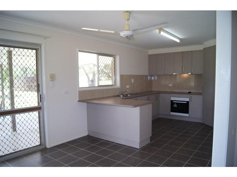 11 Mizpah Drive, Chinchilla QLD 4413