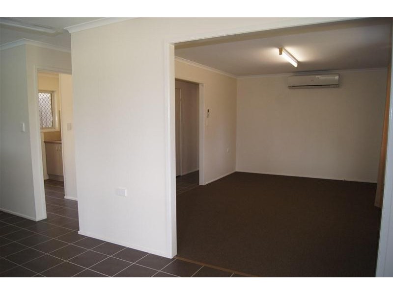 11 Mizpah Drive, Chinchilla QLD 4413