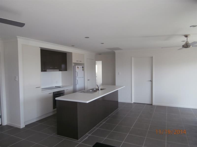 21 Bridgeman Parade, Chinchilla QLD 4413