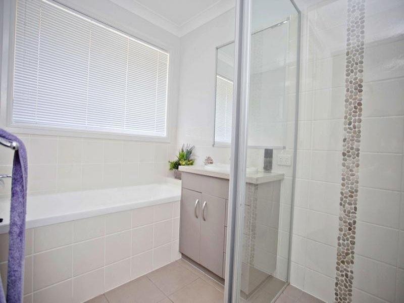 9 Sommerfeld Crescent, Chinchilla QLD 4413