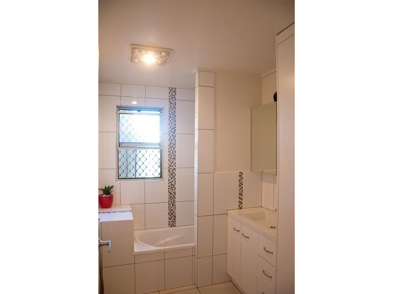 237 Price Street, Chinchilla QLD 4413