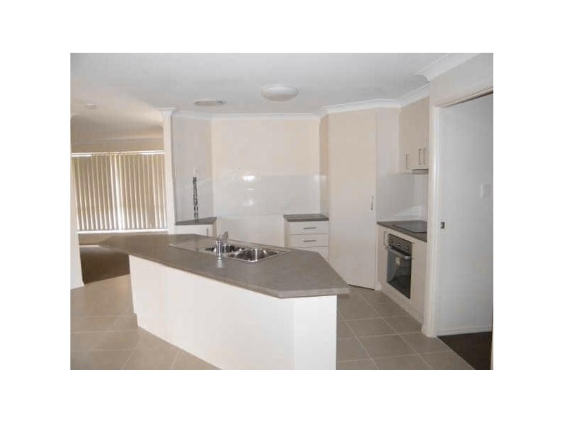 16 Frame Street, Chinchilla QLD 4413