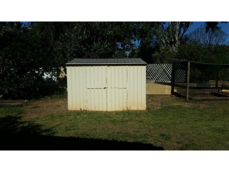 14 Barber Street, Chinchilla QLD 4413