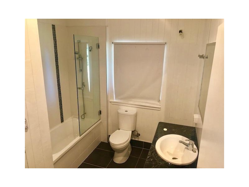 17 Wood Street, Chinchilla QLD 4413