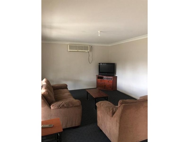 2/7  Harrington Court, Chinchilla QLD 4413