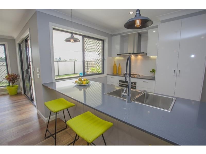 75 Windmill Road, Chinchilla QLD 4413