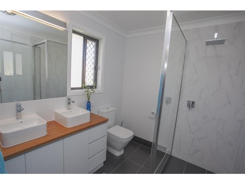 75 Windmill Road, Chinchilla QLD 4413