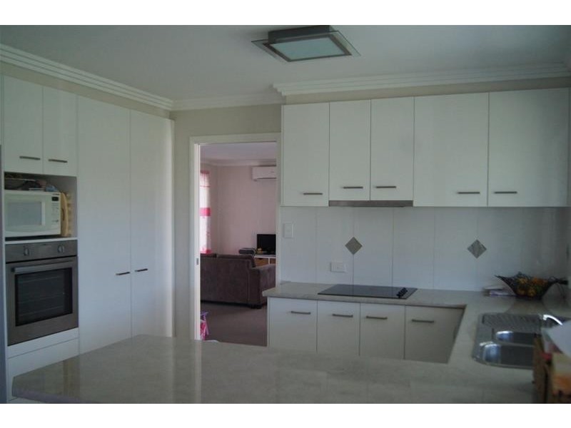 10 McKenzie Street, Chinchilla QLD 4413